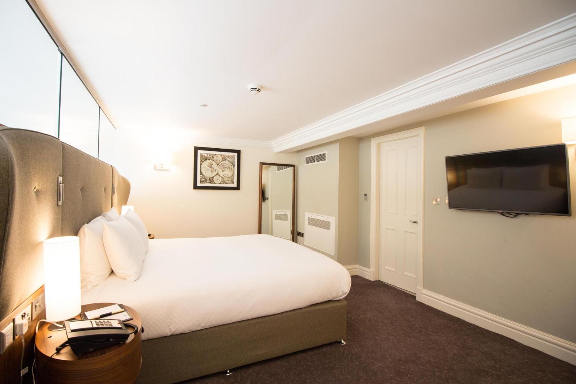 Doubletree By Hilton & Hotel Liverpool