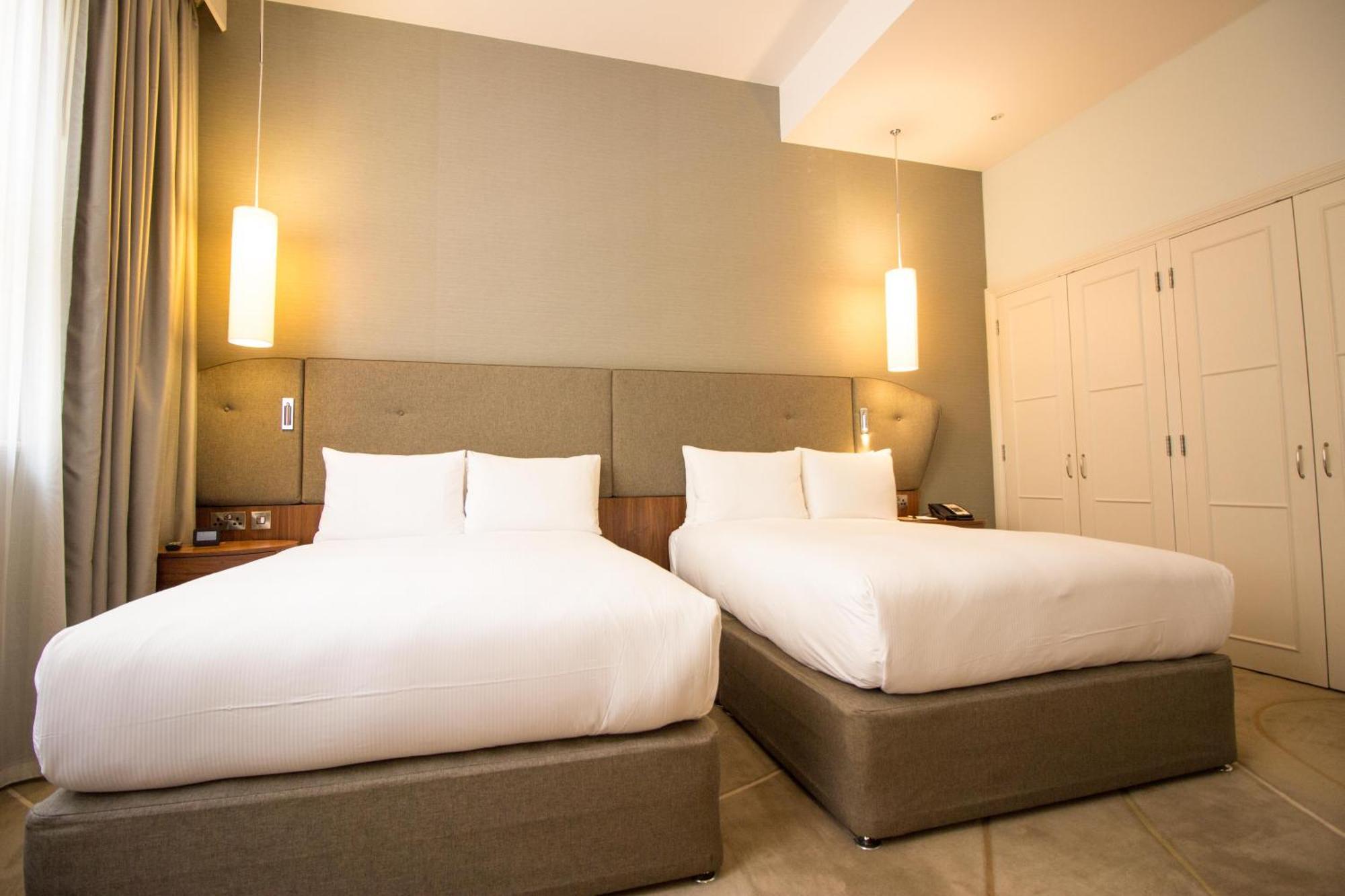 Hotel Doubletree By Hilton & 4*