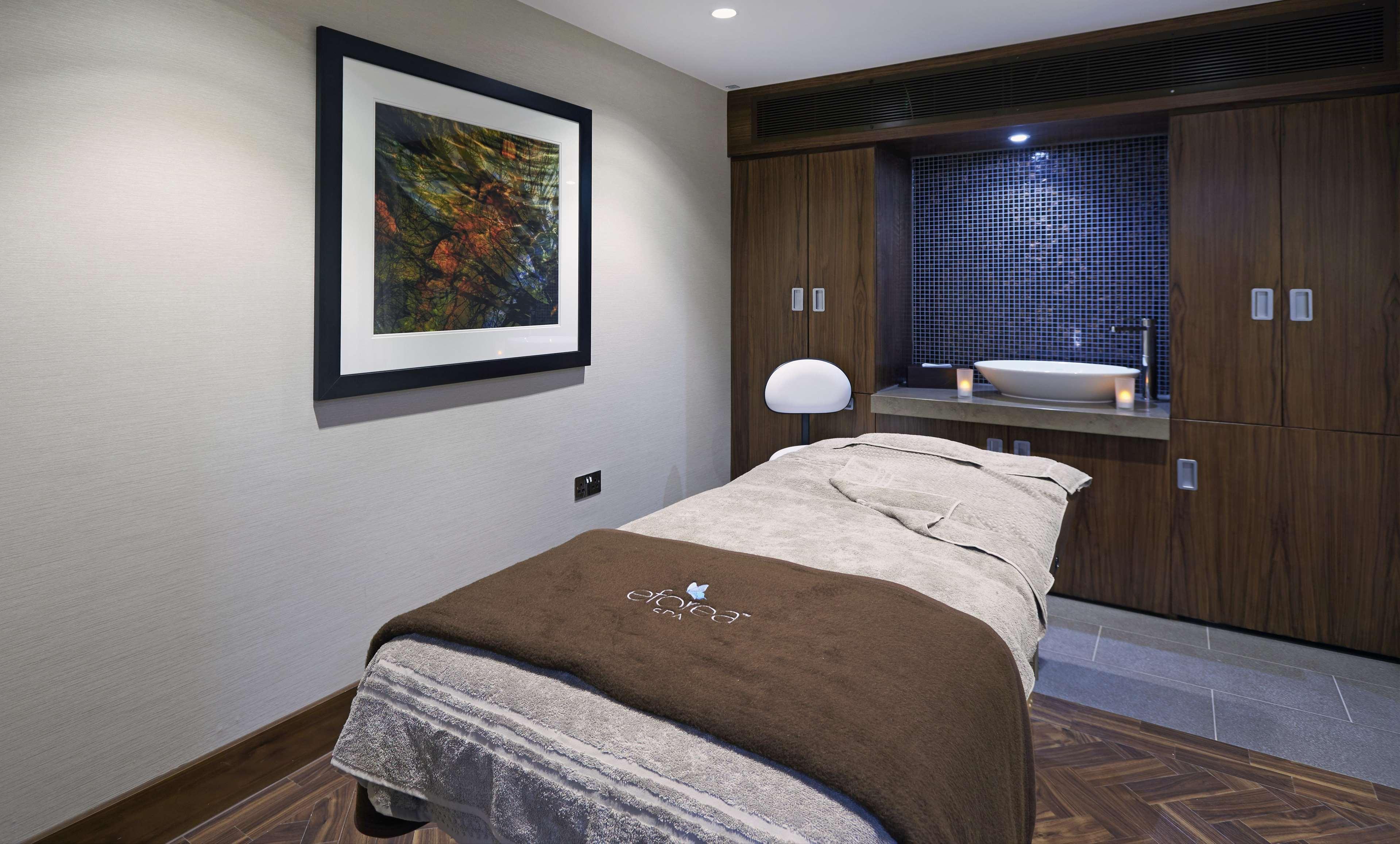 Doubletree By Hilton & 4* Liverpool