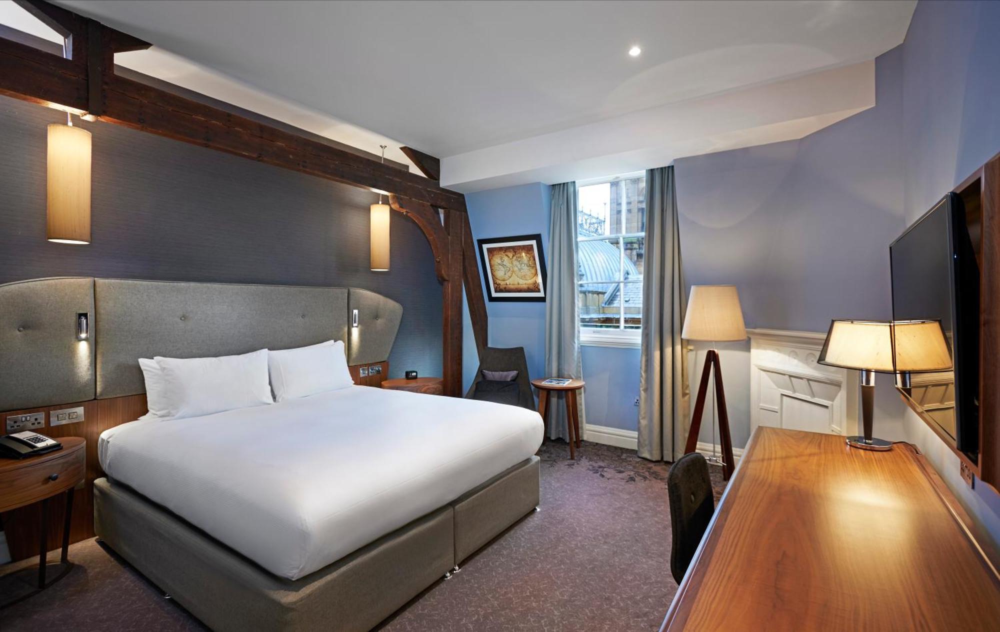 Doubletree By Hilton & 4*